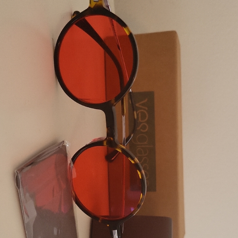 Yesglasses Red Lens Sunglasses